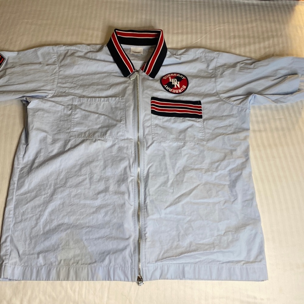 Burberry - Picture 1 of 7